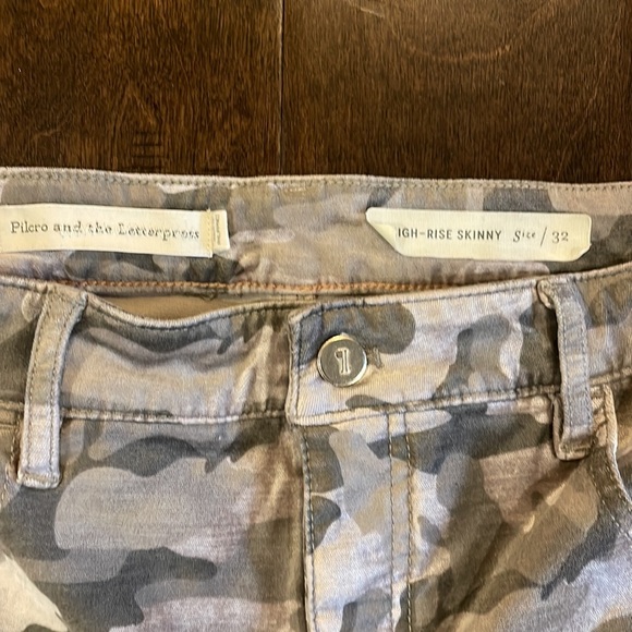 Anthropologie High Rise Skinny Pant - Picture 3 of 10